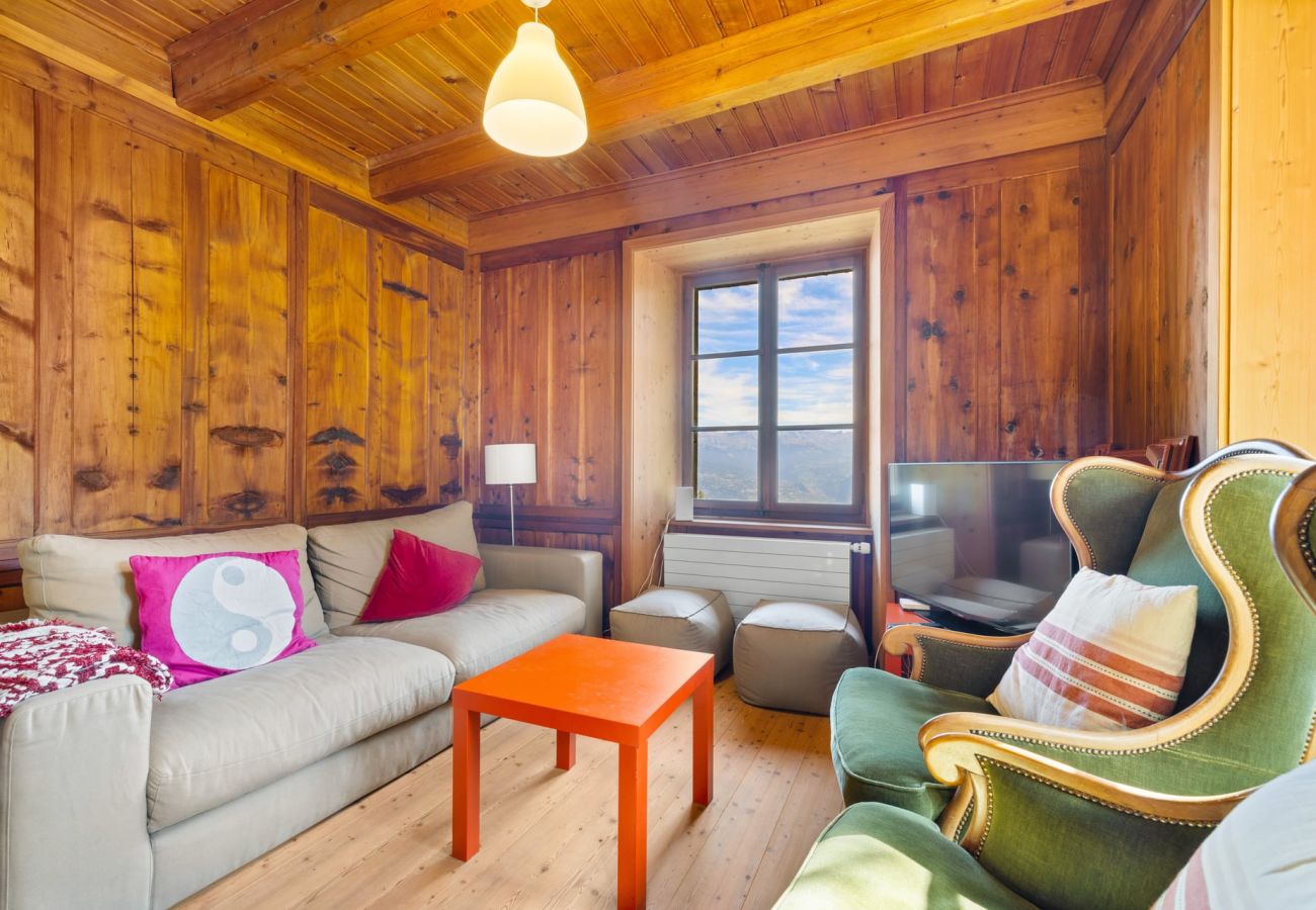 Chalet in Haute-Nendaz - Chalet Mont-Fort : chalet typique