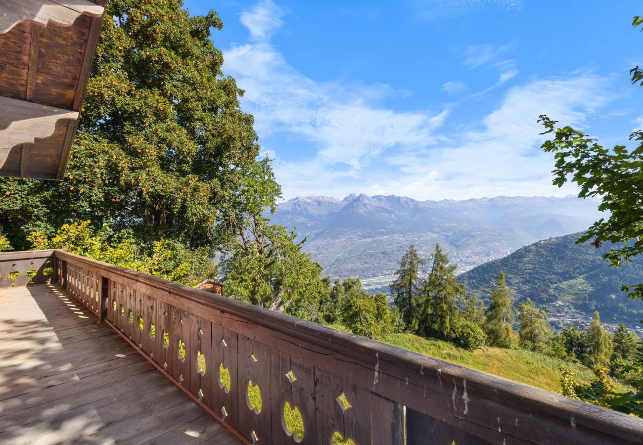 Chalet in Haute-Nendaz - Chalet Mont-Fort : chalet typique