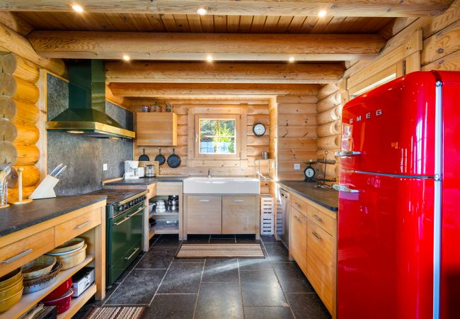 Chalet in Haute-Nendaz - AlpenRose - 8 pers - près des pistes Chalet in Haute-Nendaz - AlpenRose - 8 pers - près des pistes