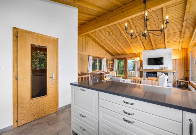 Chalet in Haute-Nendaz - Les 4 Abeilles - 6 pers - bien aménagé Chalet in Haute-Nendaz - Les 4 Abeilles - 6 pers - bien aménagé