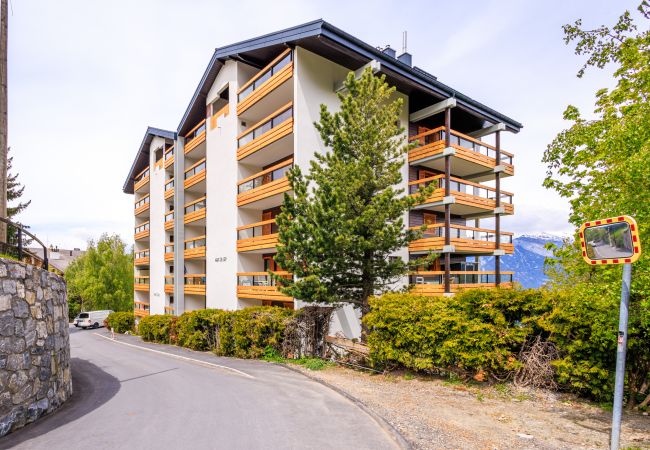 Ferienwohnung in Haute-Nendaz - Haut-de-Cry 38 - 6 pers - animaux admis