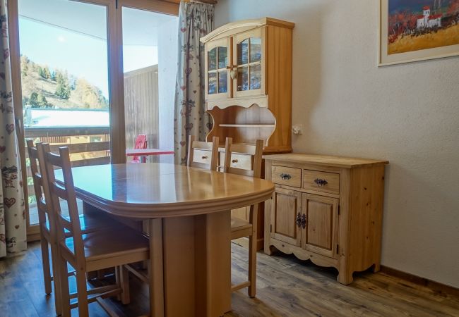 Studio in Siviez - Mont-Fort 10 - 4 pers - au pied des pistes Studio in Siviez - Mont-Fort 10 - 4 pers - au pied des pistes