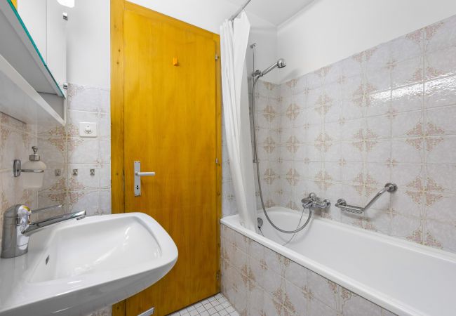 Ferienwohnung in Haute-Nendaz - Les Platanes E2 - 6 pers  - au centre Ferienwohnung in Haute-Nendaz - Les Platanes E2 - 6 pers  - au centre