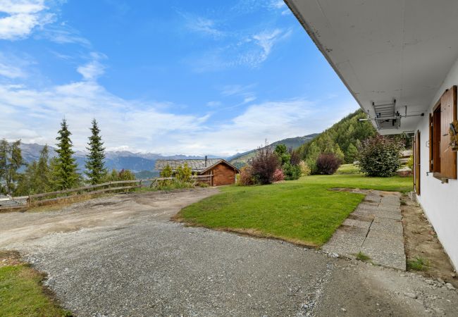 Chalet in Haute-Nendaz - Eole - 6 pers - près des pistes Chalet in Haute-Nendaz - Eole - 6 pers - près des pistes