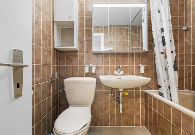 Ferienwohnung in Siviez - Dents-Rousses D4 - 4 pers - ski In&Out Ferienwohnung in Siviez - Dents-Rousses D4 - 4 pers - ski In&Out