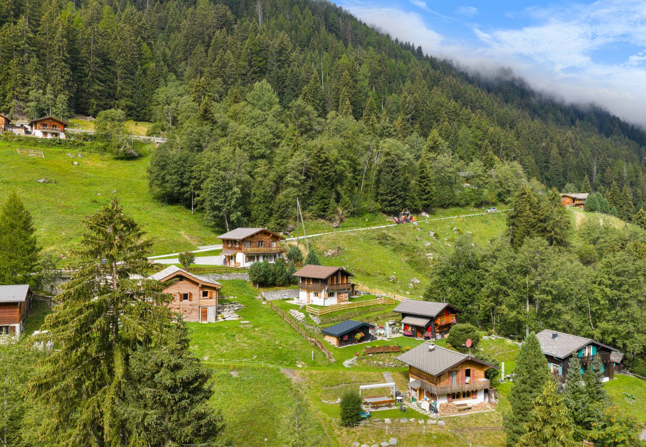 Chalet in Haute-Nendaz - l'Ourson - une parenthèse alpine hors du temps