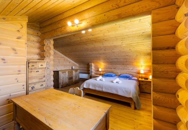 Chalet in Haute-Nendaz - AlpenRose - 8 pers - près des pistes Chalet in Haute-Nendaz - AlpenRose - 8 pers - près des pistes