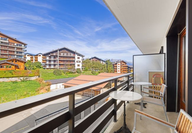 Apartment in Haute-Nendaz - Les Platanes E4 - 5 pers - centre station Apartment in Haute-Nendaz - Les Platanes E4 - 5 pers - centre station