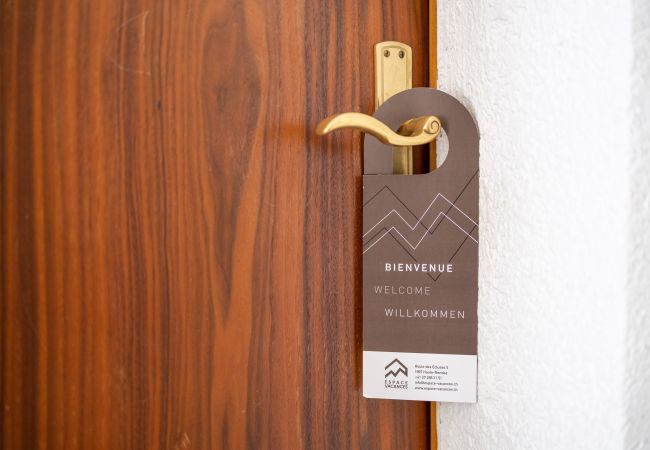 Apartment in Haute-Nendaz - Arnica 14 - 6 pers - piscine Apartment in Haute-Nendaz - Arnica 14 - 6 pers - piscine