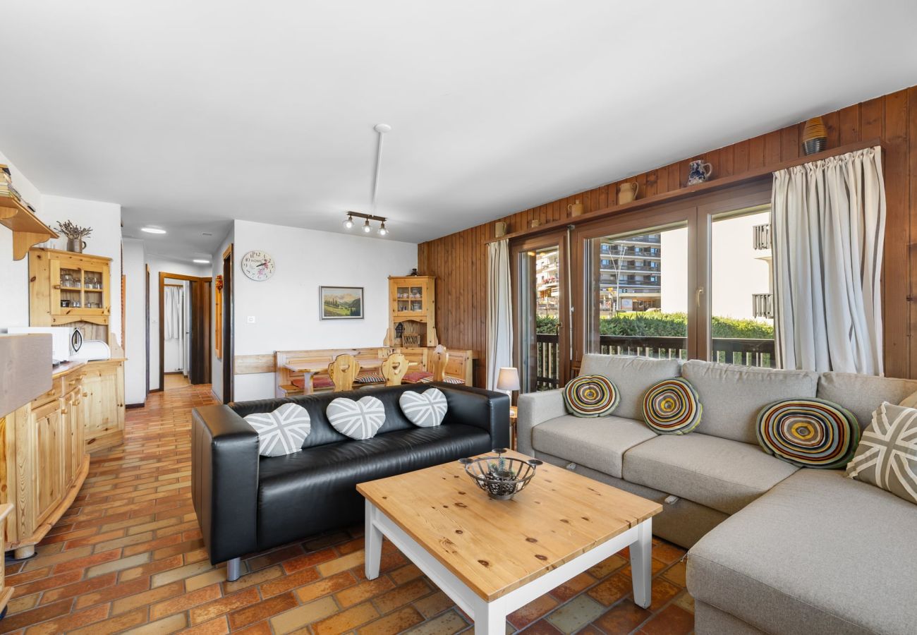 Apartment in Haute-Nendaz - Arnica 14 - 6 pers - piscine