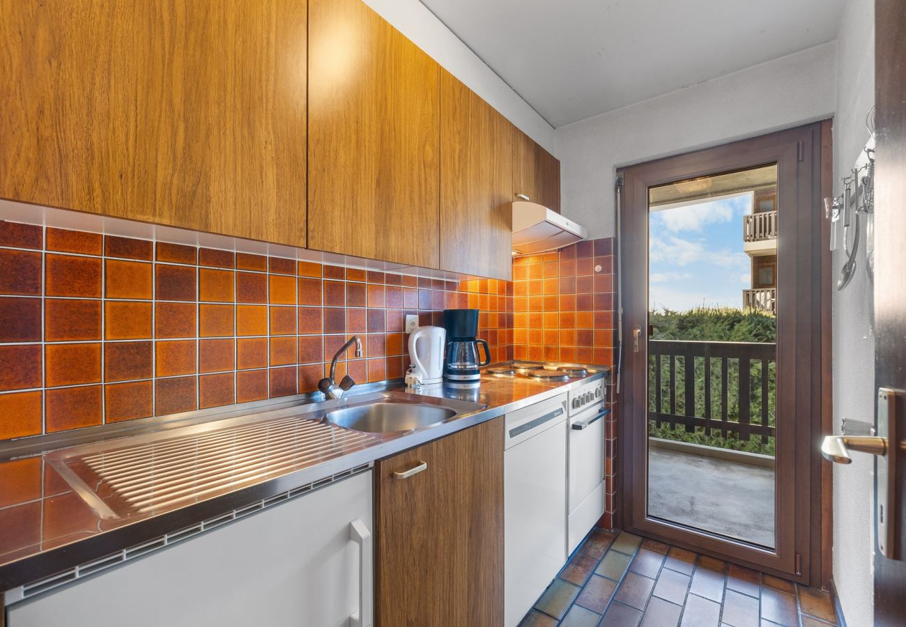 Apartment in Haute-Nendaz - Arnica 14 - 6 pers - piscine