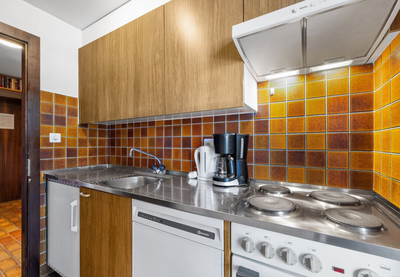 Apartment in Haute-Nendaz - Arnica 14 - 6 pers - piscine