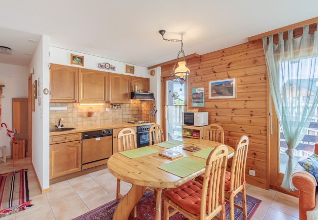 Apartment in Haute-Nendaz - Baccara E4 - 4 pers - centre station