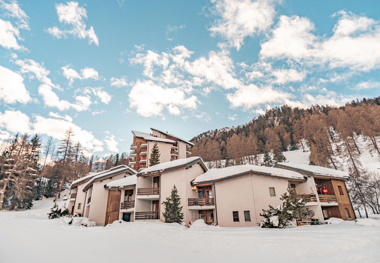 Apartment in Siviez - Mont-Fort R2 - 4 pers - au pied des pistes