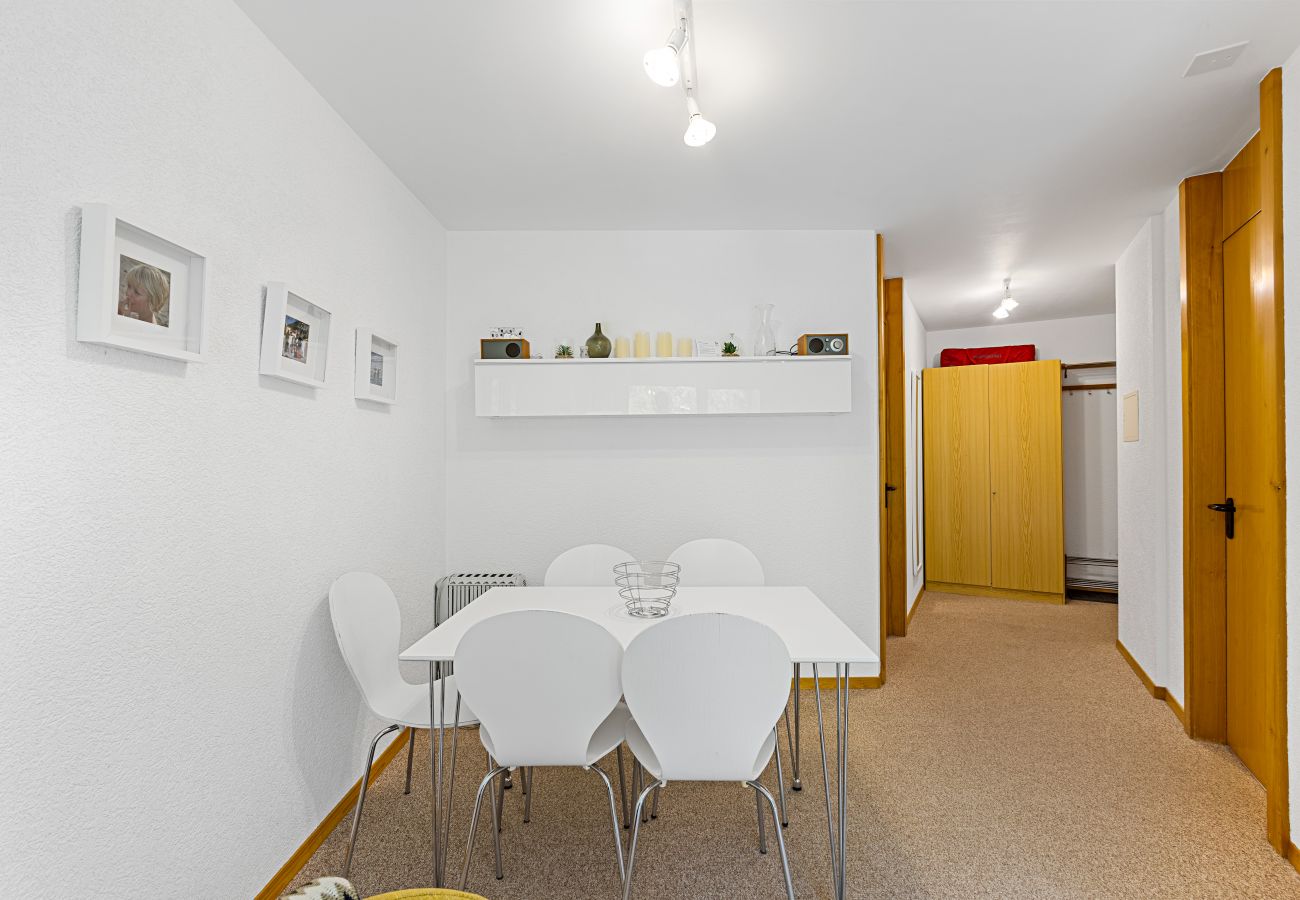 Apartment in Siviez - Mont-Fort R2 - 4 pers - au pied des pistes