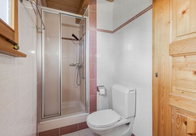 Chalet in Haute-Nendaz - Gisèle - 8 pers - près des pistes Chalet in Haute-Nendaz - Gisèle - 8 pers - près des pistes