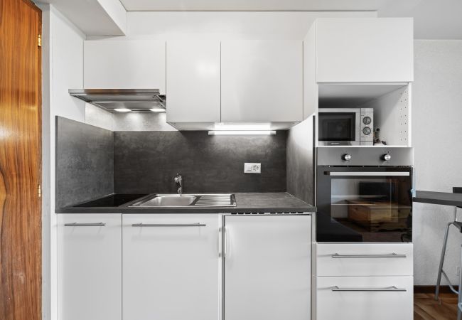 Apartment in Haute-Nendaz - Arnica 2 - 2 pers - piscine Apartment in Haute-Nendaz - Arnica 2 - 2 pers - piscine