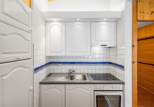 Apartment in Haute-Nendaz - Christiania II E8 - 4 pers - au pied des pistes Apartment in Haute-Nendaz - Christiania II E8 - 4 pers - au pied des pistes