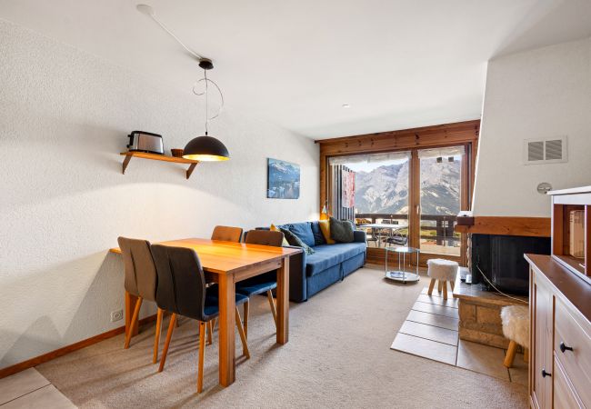 Apartment in Haute-Nendaz - Les Hauts-de-Nendaz B L7 - 4 pers - ski In/Out