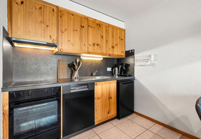 Apartment in Haute-Nendaz - Les Hauts-de-Nendaz B L7 - 4 pers - ski In/Out Apartment in Haute-Nendaz - Les Hauts-de-Nendaz B L7 - 4 pers - ski In/Out