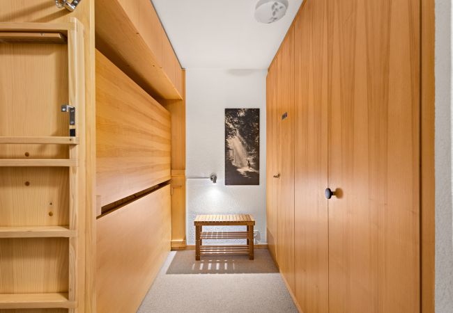Apartment in Haute-Nendaz - Les Hauts-de-Nendaz B L7 - 4 pers - ski In/Out Apartment in Haute-Nendaz - Les Hauts-de-Nendaz B L7 - 4 pers - ski In/Out