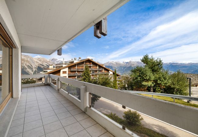 Apartment in Haute-Nendaz - Les Hauts-de-Nendaz A A0 - 5 pers - ski In&Out Apartment in Haute-Nendaz - Les Hauts-de-Nendaz A A0 - 5 pers - ski In&Out