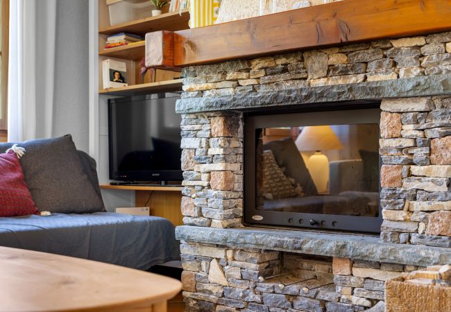 Chalet in Haute-Nendaz - Stugan - 6 pers - centre station Chalet in Haute-Nendaz - Stugan - 6 pers - centre station