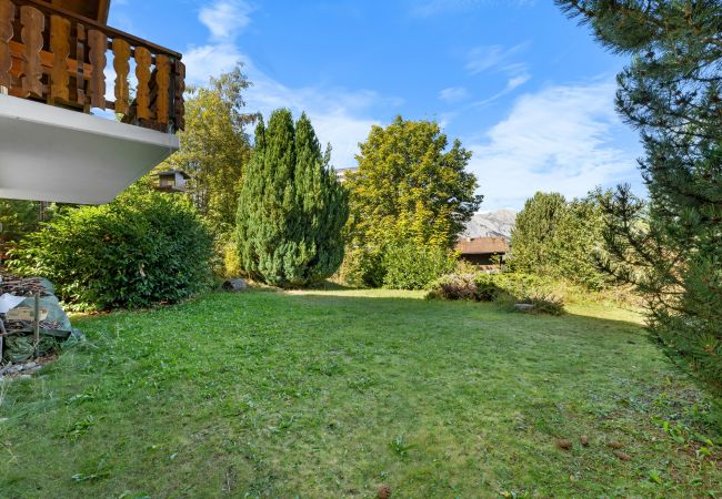 Chalet in Haute-Nendaz - Stugan - 6 pers - centre station Chalet in Haute-Nendaz - Stugan - 6 pers - centre station