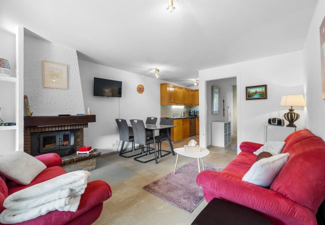 Apartment in Siviez - Dents-Rousses D4 - 4 pers - ski In&Out Apartment in Siviez - Dents-Rousses D4 - 4 pers - ski In&Out