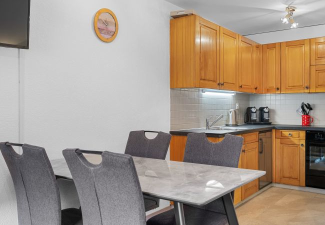 Apartment in Siviez - Dents-Rousses D4 - 4 pers - ski In&Out Apartment in Siviez - Dents-Rousses D4 - 4 pers - ski In&Out