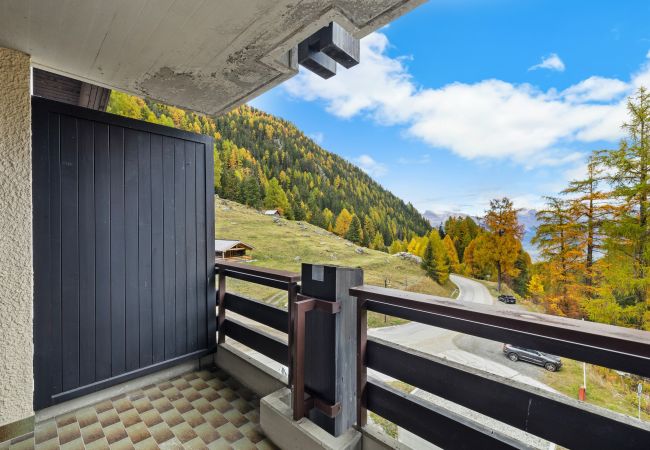 Apartment in Siviez - Dents-Rousses D4 - 4 pers - ski In&Out Apartment in Siviez - Dents-Rousses D4 - 4 pers - ski In&Out