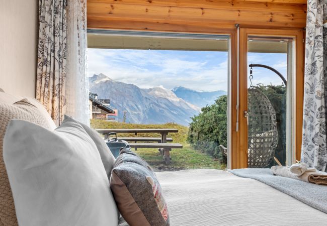 Apartment in Haute-Nendaz - Les Hauts-de-Nendaz B O3 - 4 pers - ski in&out Apartment in Haute-Nendaz - Les Hauts-de-Nendaz B O3 - 4 pers - ski in&out