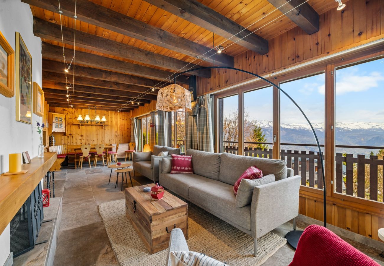 Chalet in Haute-Nendaz - Pomme de Pin - authentique et spacieux