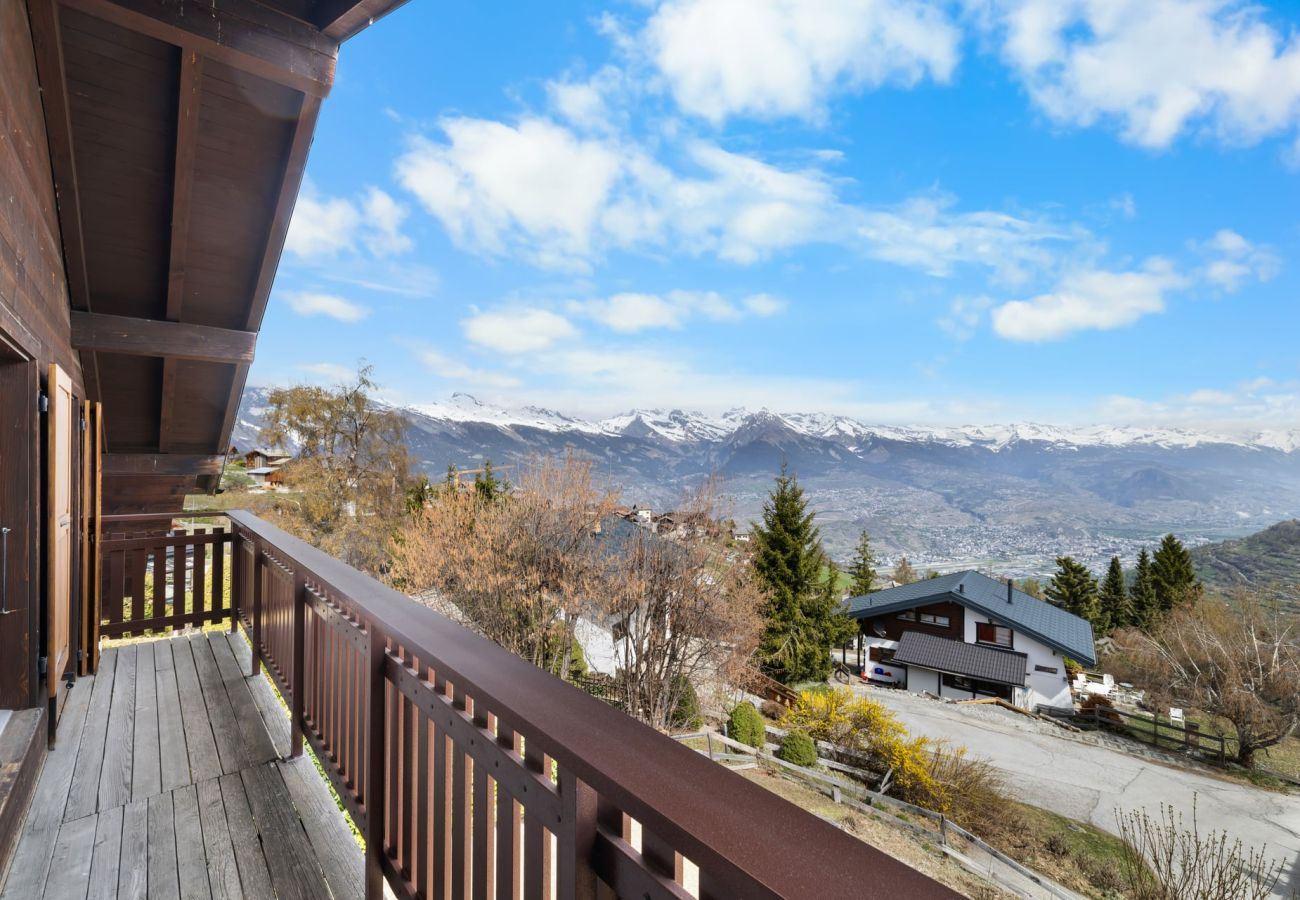 Chalet in Haute-Nendaz - Pomme de Pin - authentique et spacieux
