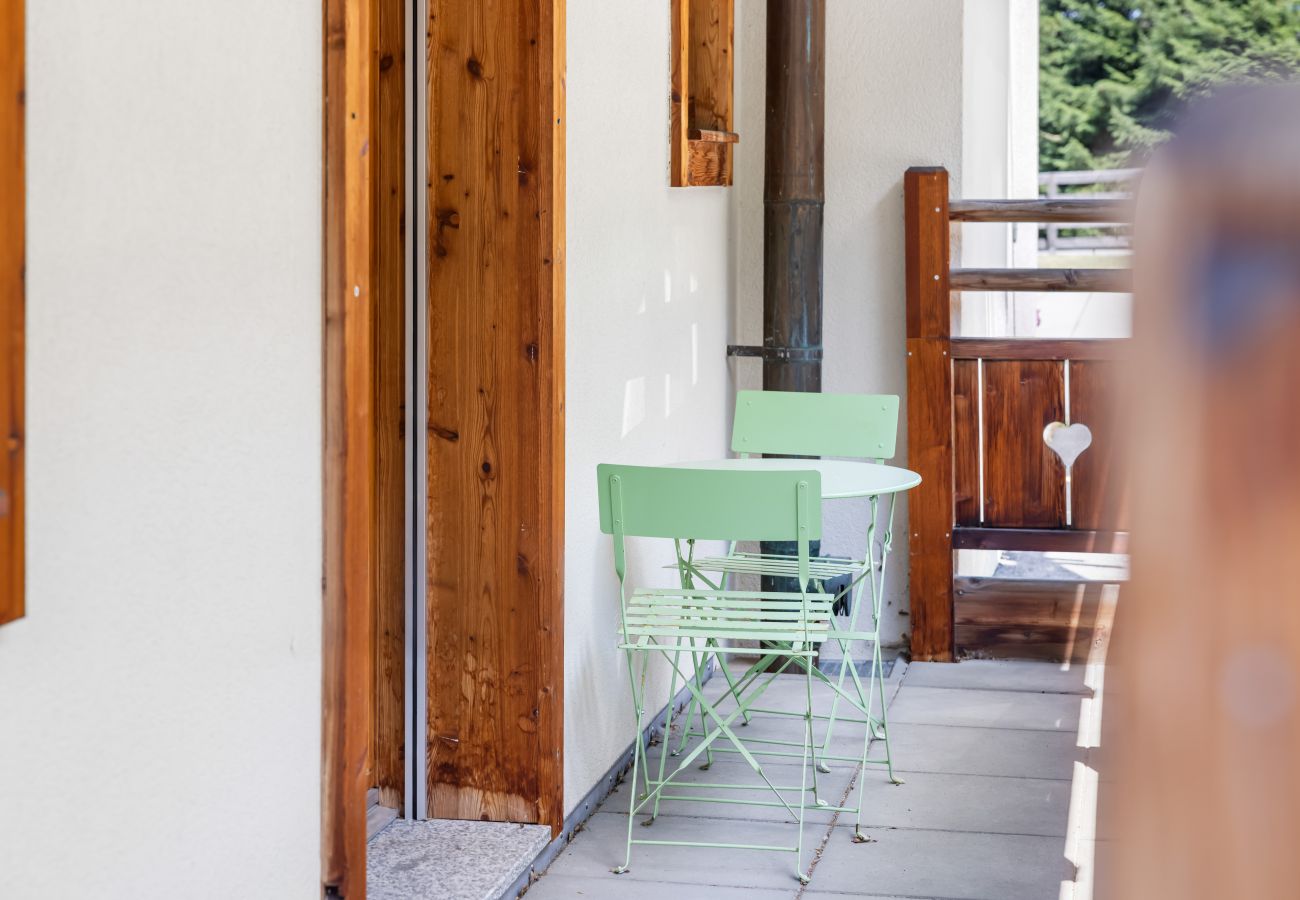 Apartment in Haute-Nendaz - Ferme de Sandra F0 - cosy avec terrasse, au centre