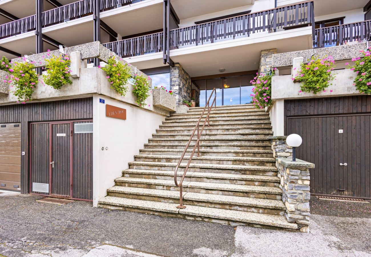 Apartment in Haute-Nendaz - Eden-Roc 56 - 4 pers - près des pistes & piscine