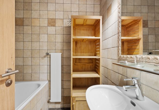 Appartamento a Haute-Nendaz - Les Platanes E4 - 5 pers - centre station Appartamento a Haute-Nendaz - Les Platanes E4 - 5 pers - centre station