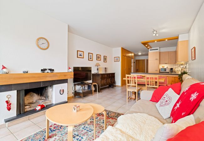 Appartamento a Haute-Nendaz - Les Platanes E2 - 6 pers  - au centre Appartamento a Haute-Nendaz - Les Platanes E2 - 6 pers  - au centre