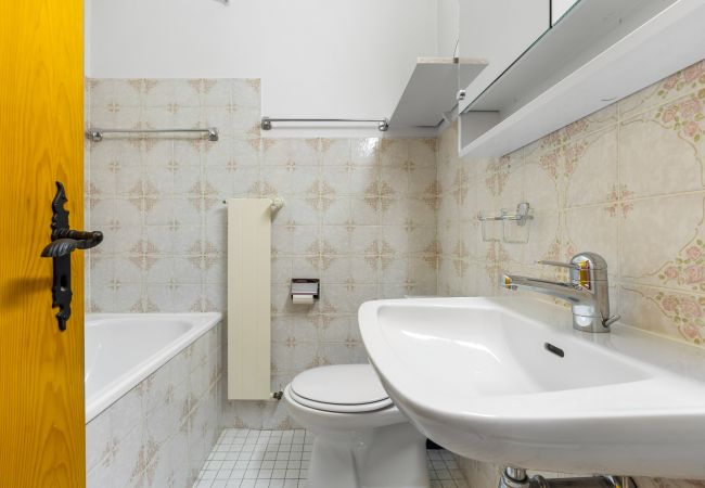 Appartamento a Haute-Nendaz - Les Platanes E2 - 6 pers  - au centre Appartamento a Haute-Nendaz - Les Platanes E2 - 6 pers  - au centre