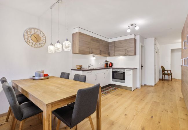 Appartement à Haute-Nendaz - Les Platanes F1 - 6 pers - centre Appartement à Haute-Nendaz - Les Platanes F1 - 6 pers - centre