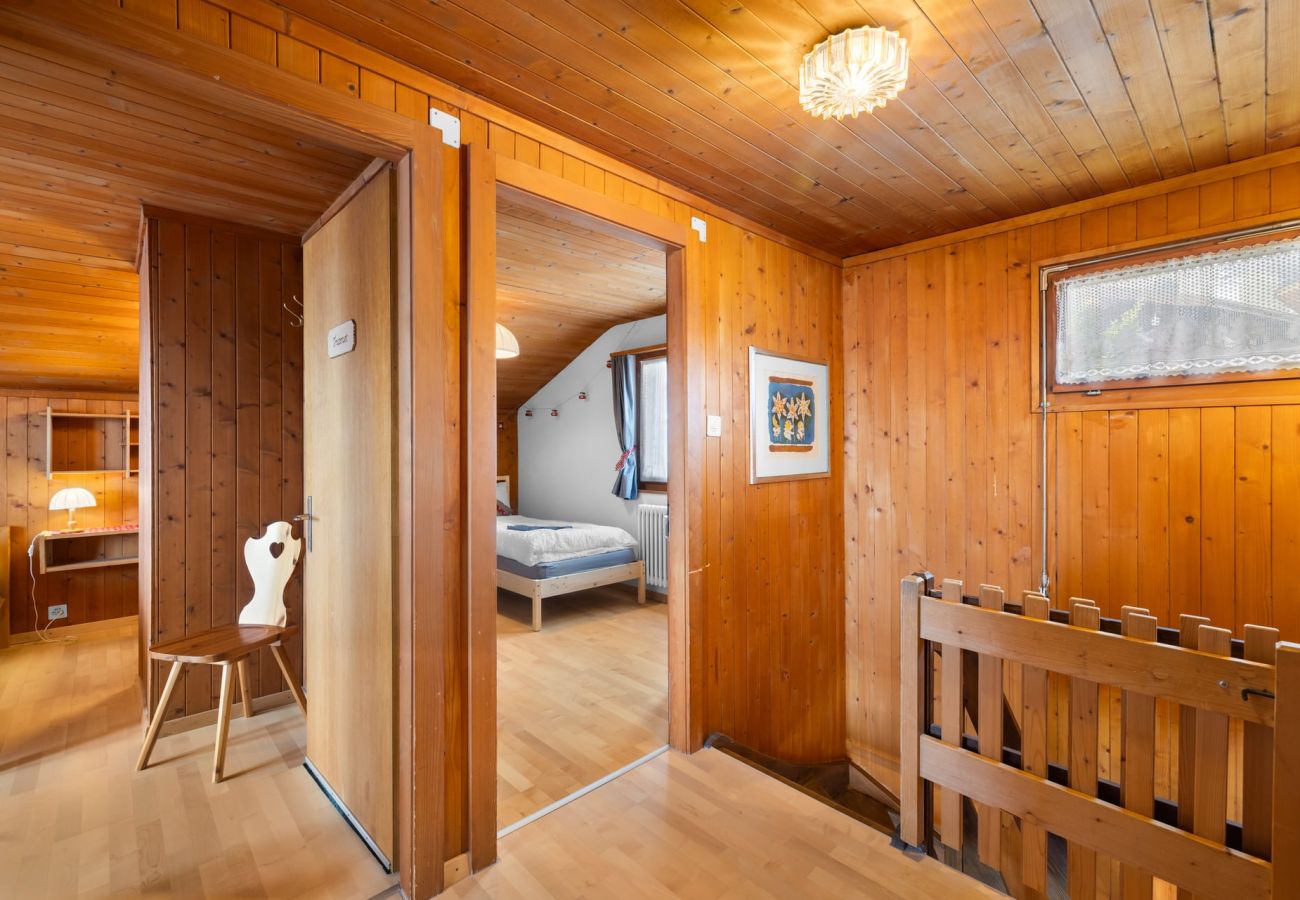Chalet à Haute-Nendaz - Pomme de Pin - authentique et spacieux