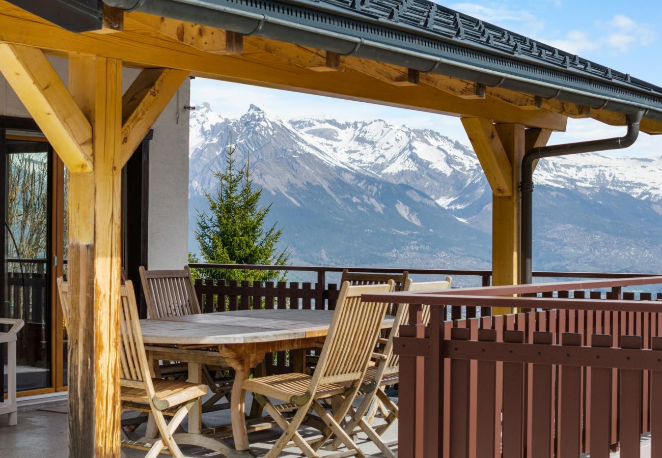 Chalet à Haute-Nendaz - Pomme de Pin - authentique et spacieux
